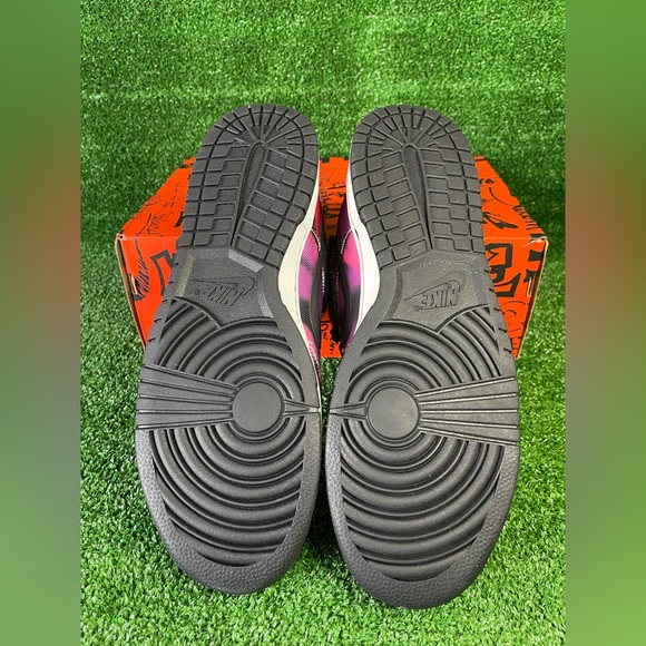 Dunk Low - Picture 4 of 5